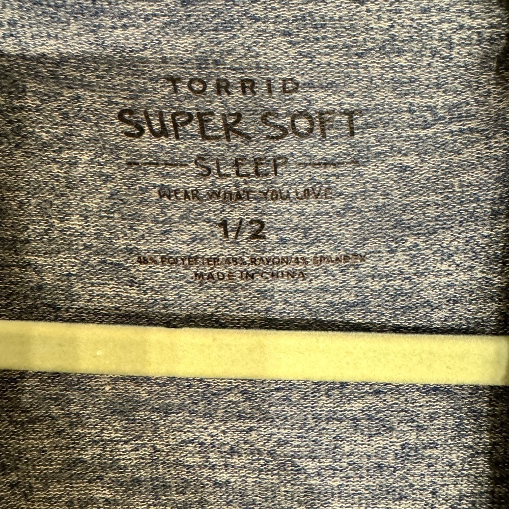 Torrid Super Soft Sleep Robe - Picture 3 of 5